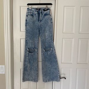 NWT Hollister Ultra High-Rise Wide Leg Pant - Size 0